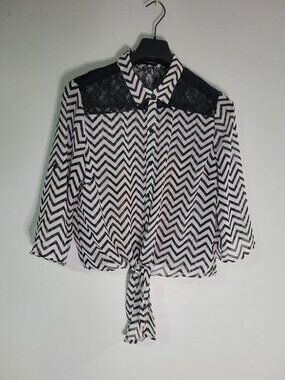 Candy Couture Women's Black White Chevron Tie Front Lace Blouse Top